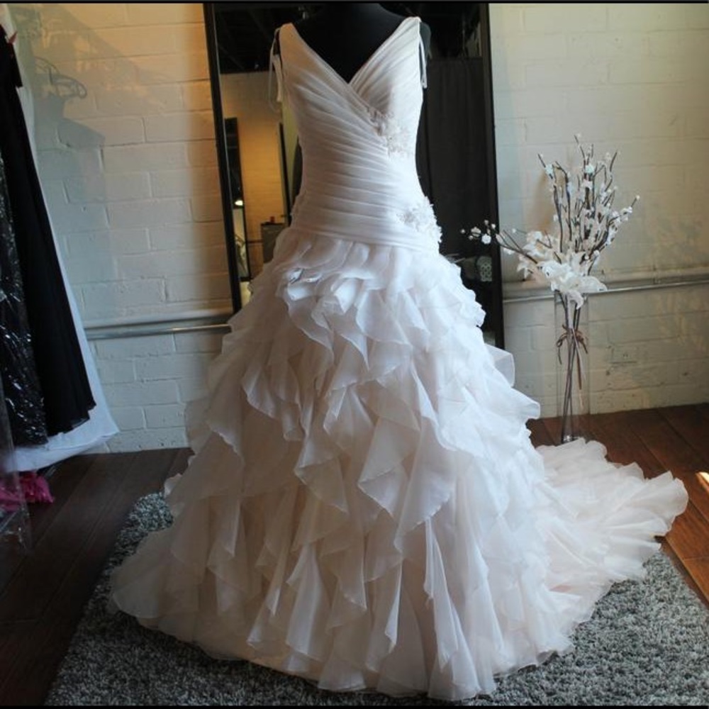 Mori Lee Organza Wedding Dress Size 16 #4911